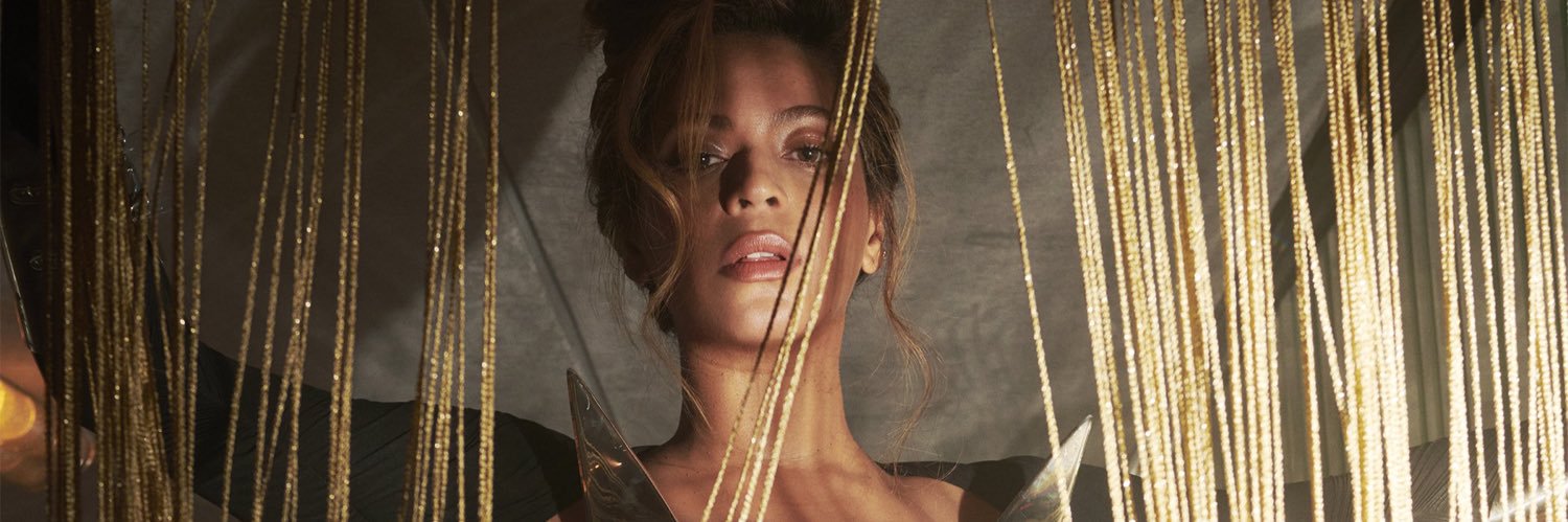 RUalienbeyhive's profile banner image