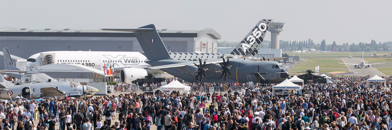 parisairshow's profile banner image