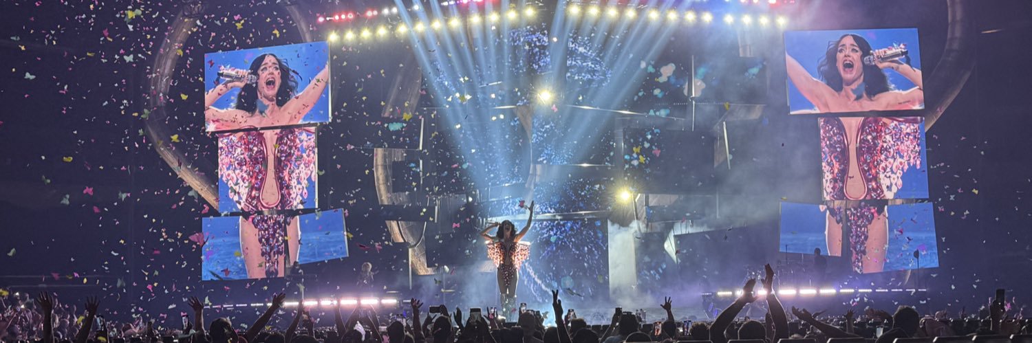 𝔤𝔞𝔤𝔢🦋 banner