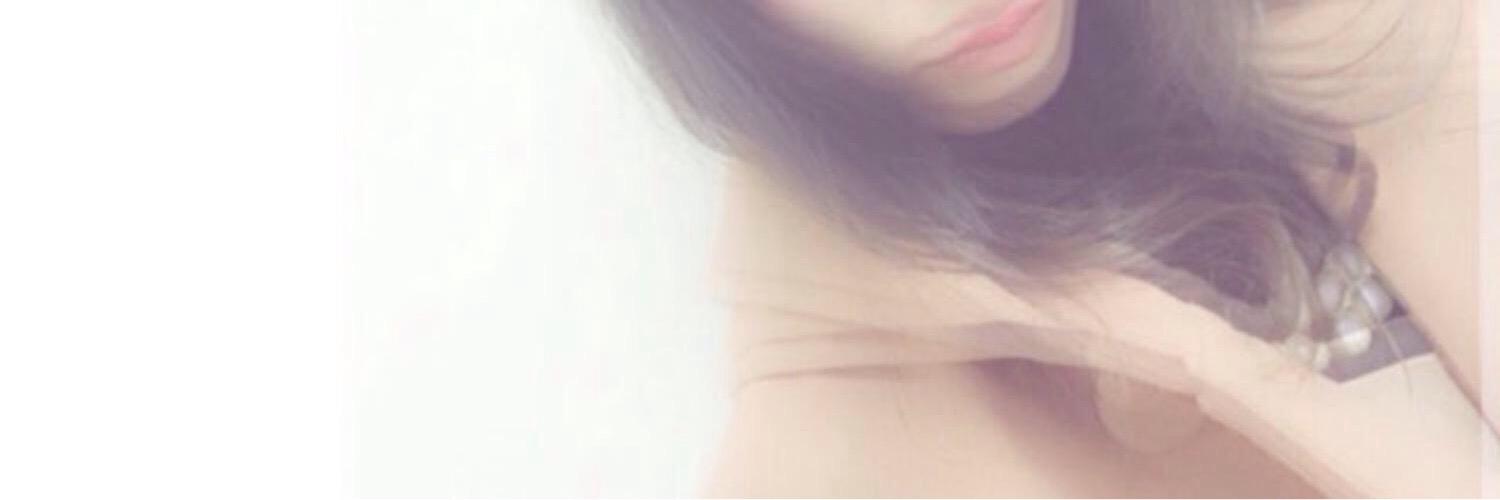 nzmlry's profile banner image