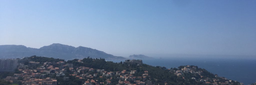 ampre banner