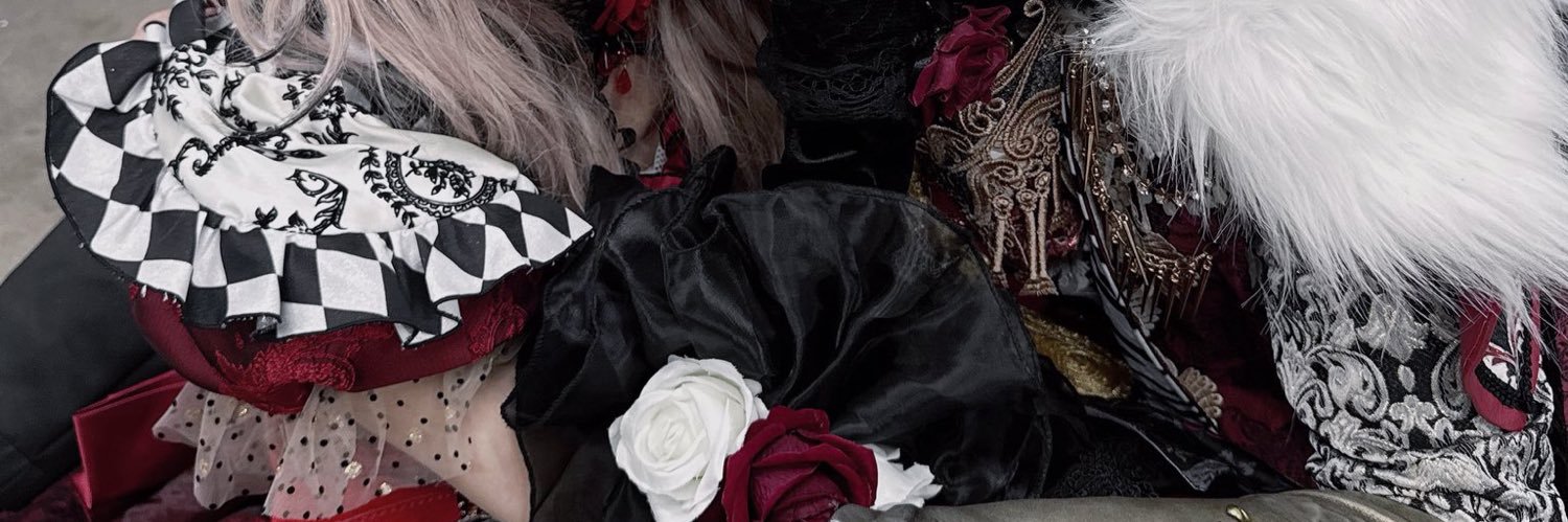 LuvSick_R's profile banner image