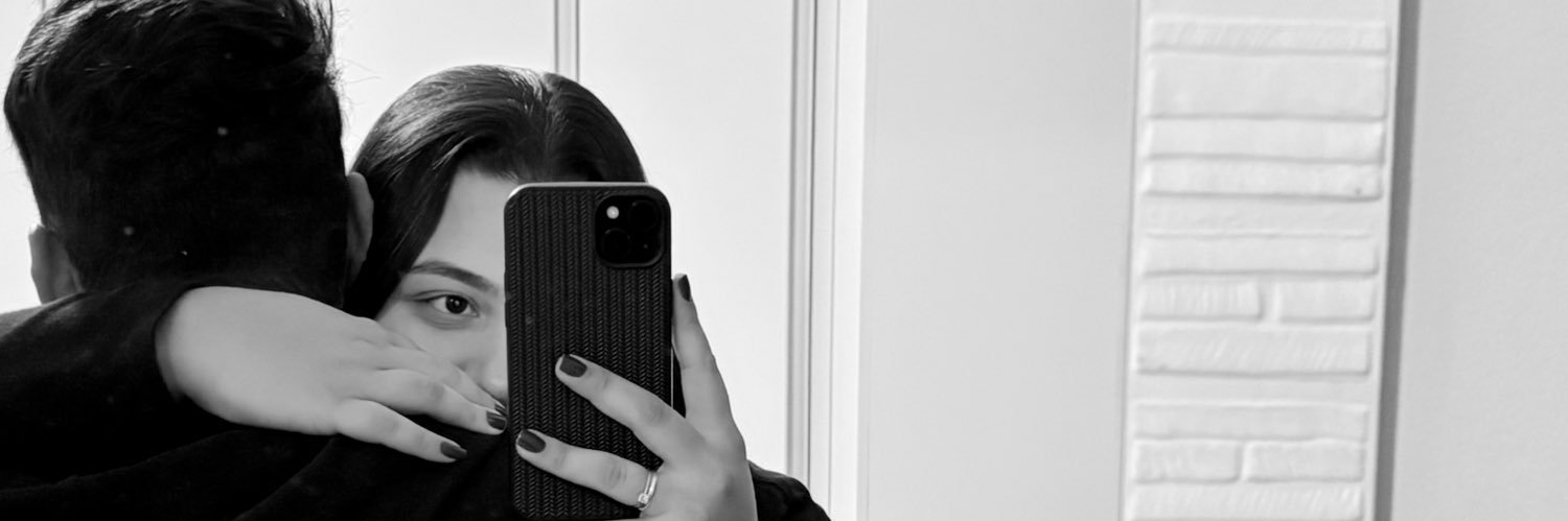 biamolon's profile banner image