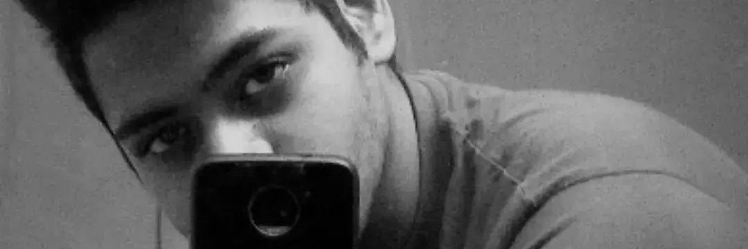 devilnayab's profile banner image