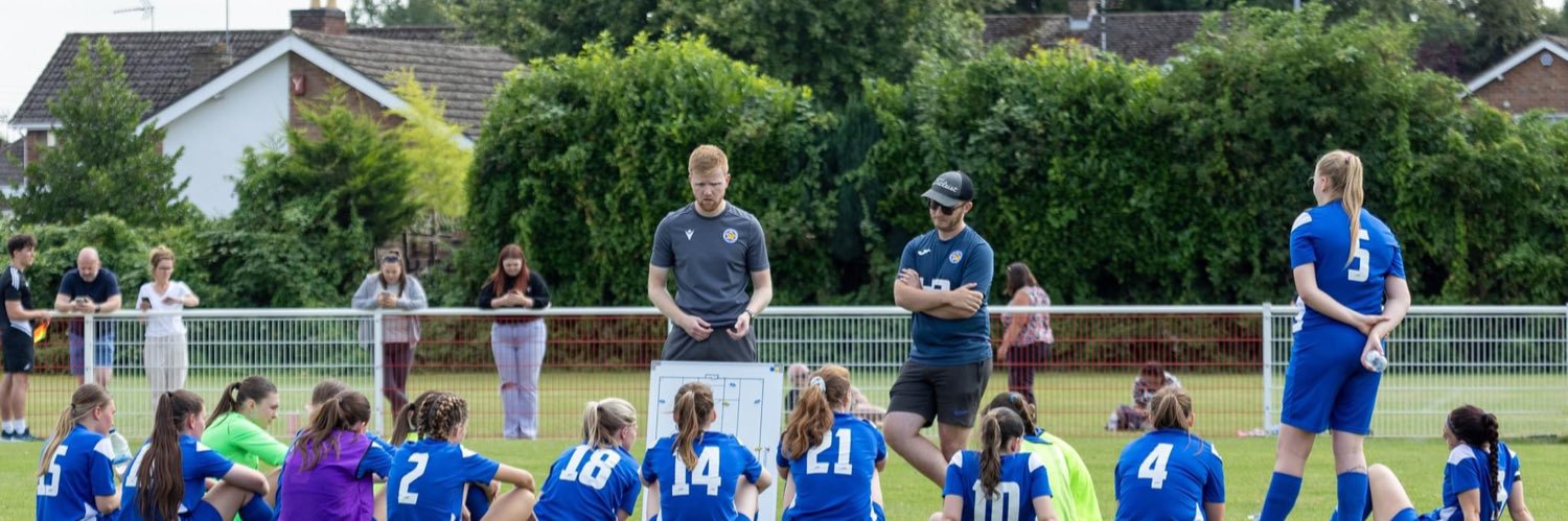 Dexter Davidson banner