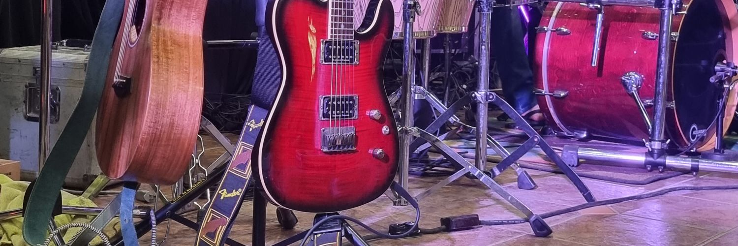 Isaac García banner