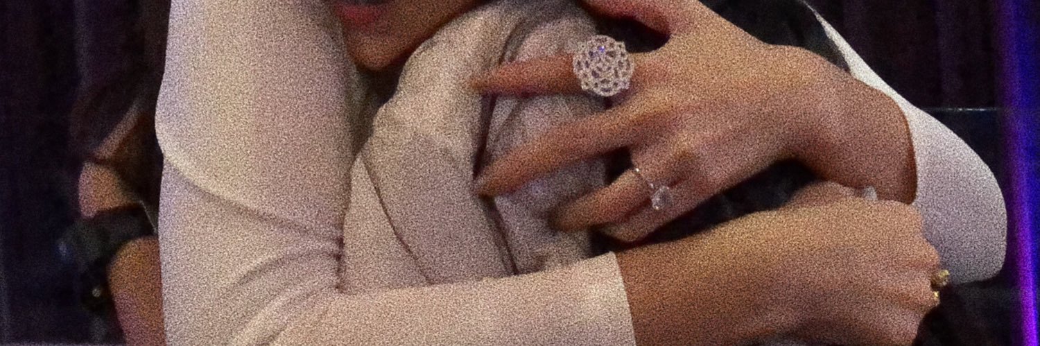 w banner