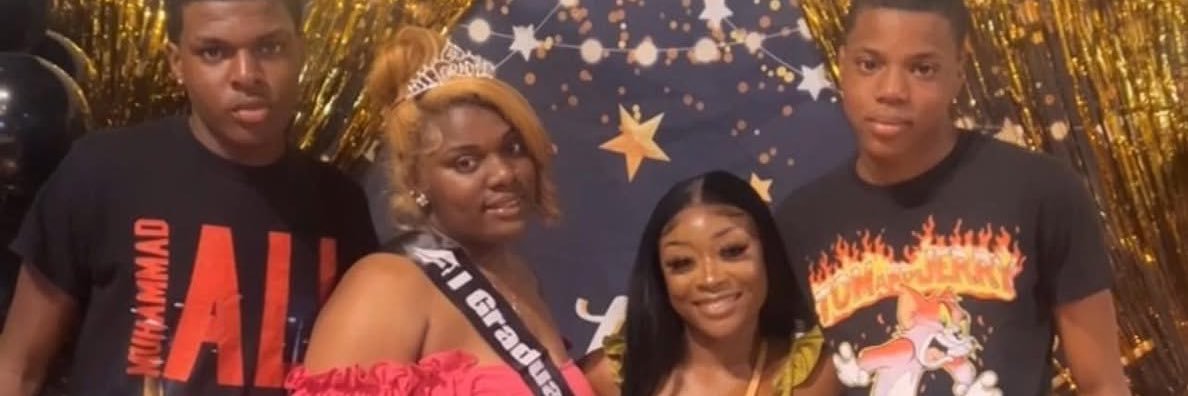 OnePrettyLibraa's profile banner image