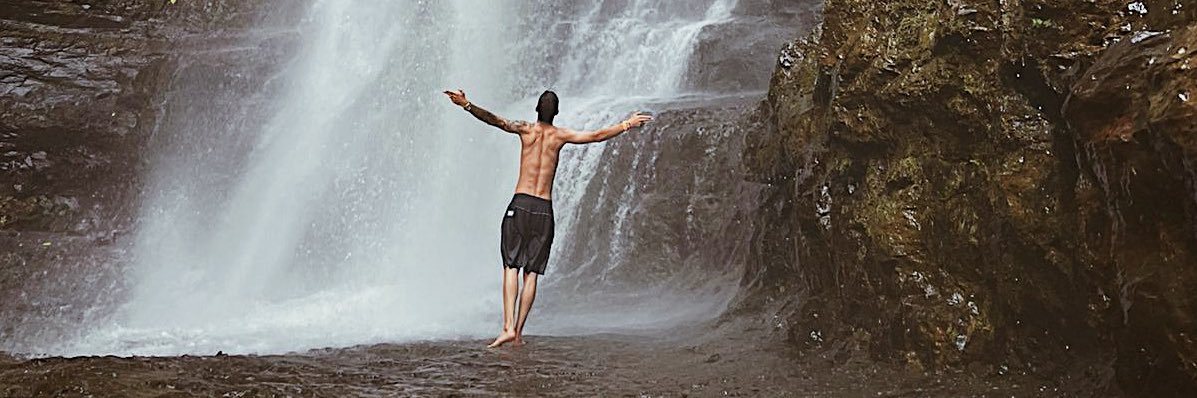 NikolasBustoss's profile banner image