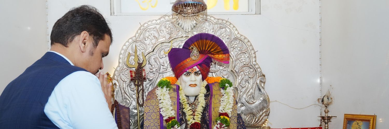 Nivedita purohit banner