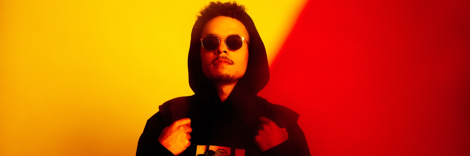 Justin Starling banner