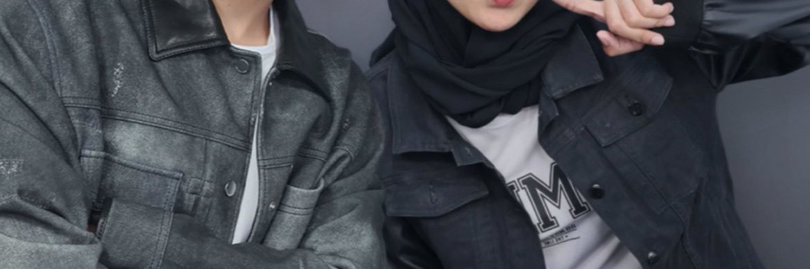 moonelette's profile banner image