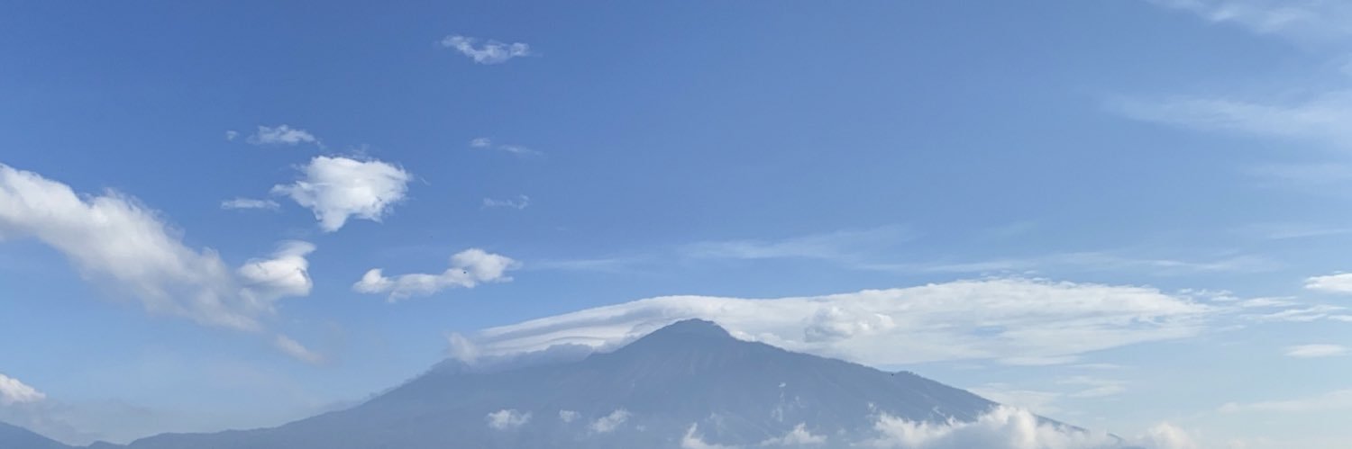 birlliantari's profile banner image