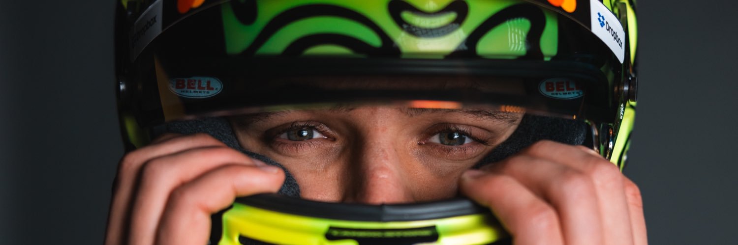paulakovic's profile banner image