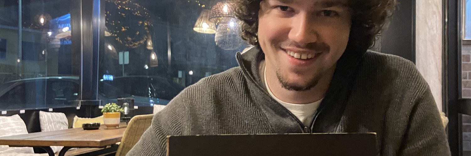 elsampdamas's profile banner image