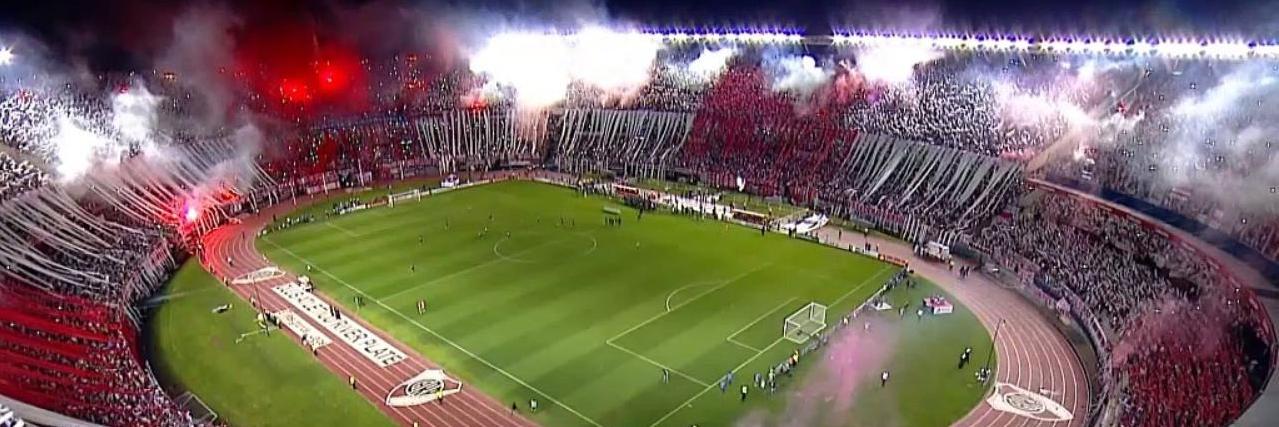 Estadio Monumental banner