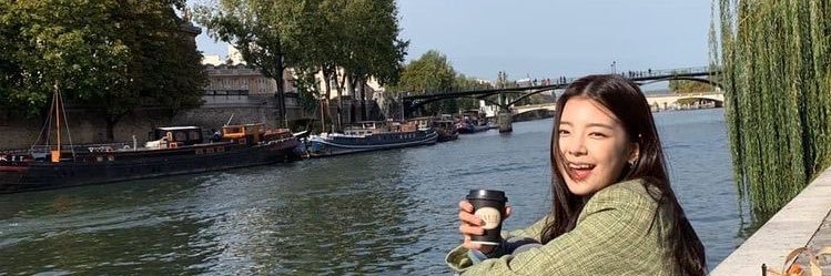 njelepi's profile banner image