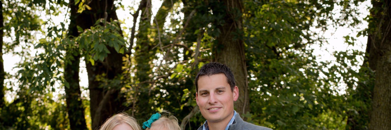 evmetzger's profile banner image