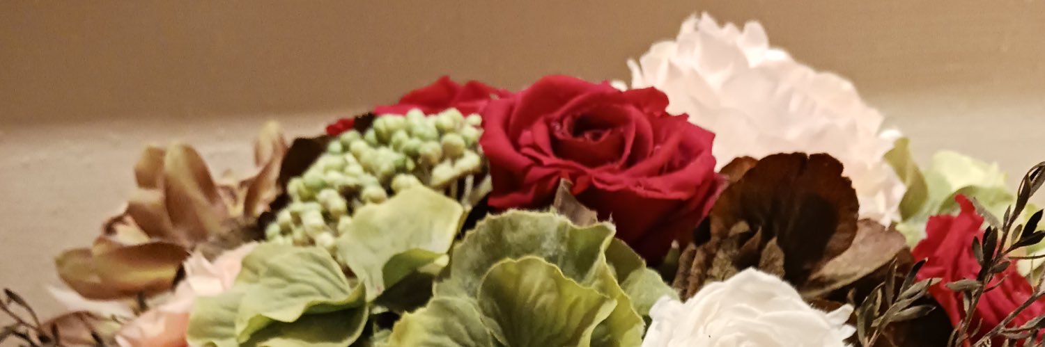 mirafa88's profile banner image