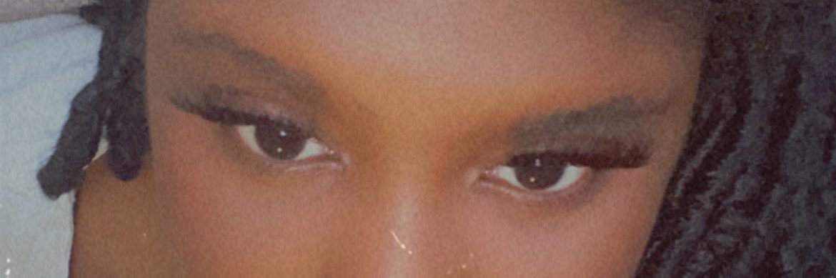 erind___'s profile banner image