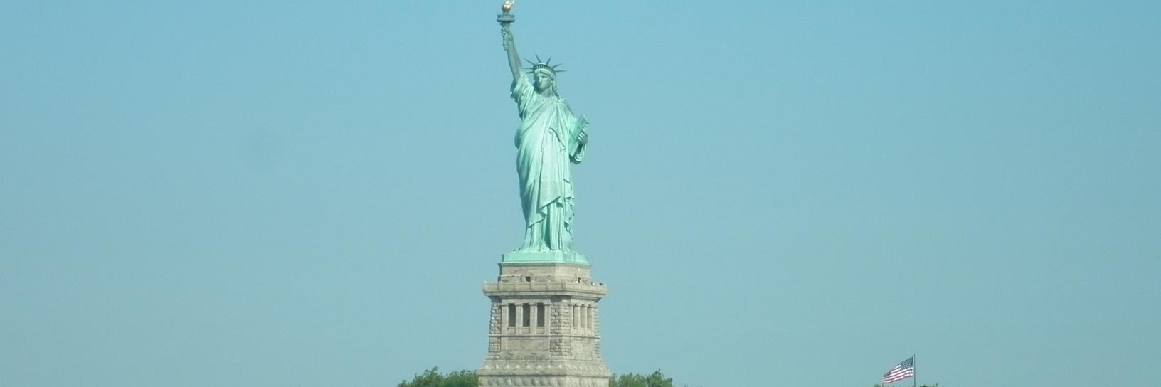 Pedro J. Martínez Latuff banner