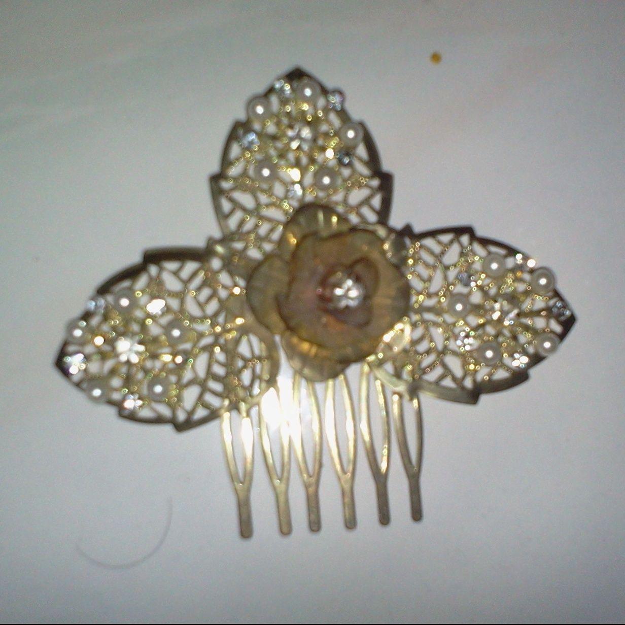 tanzil_cl's profile banner image