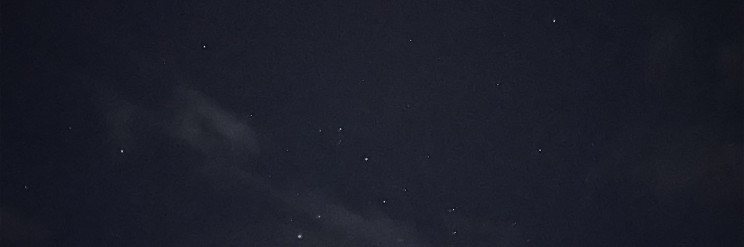 laurzlloyd's profile banner image
