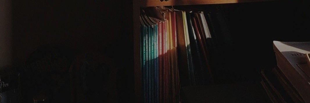 emtinanty's profile banner image