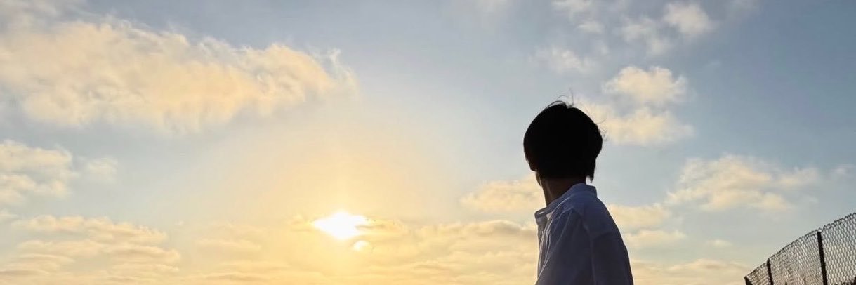 ilovesunflwr's profile banner image