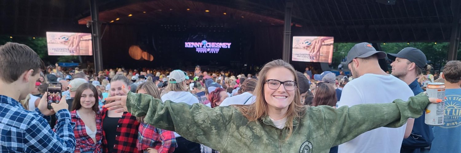 hardesty_emily's profile banner image