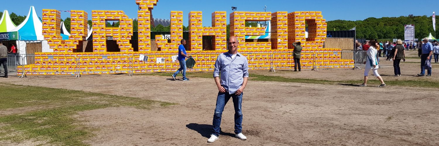 johanvaba's profile banner image