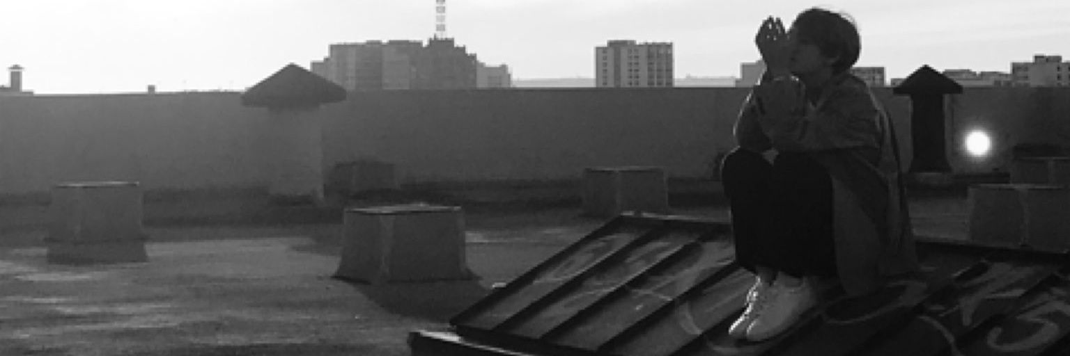 kthnght's profile banner image