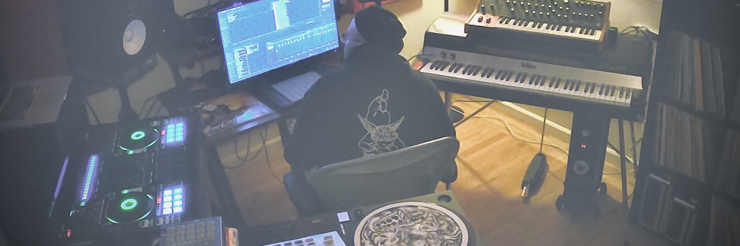 ADMNTsound's profile banner image