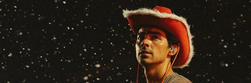 letugas's profile banner image