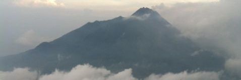 segathie's profile banner image