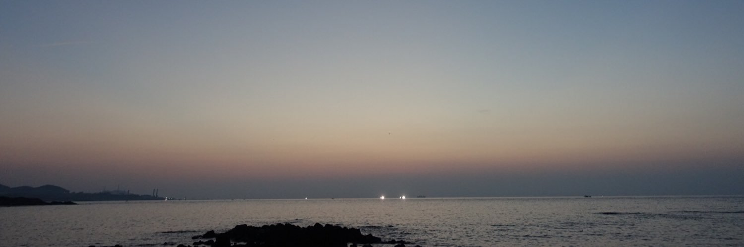 ccomholy's profile banner image