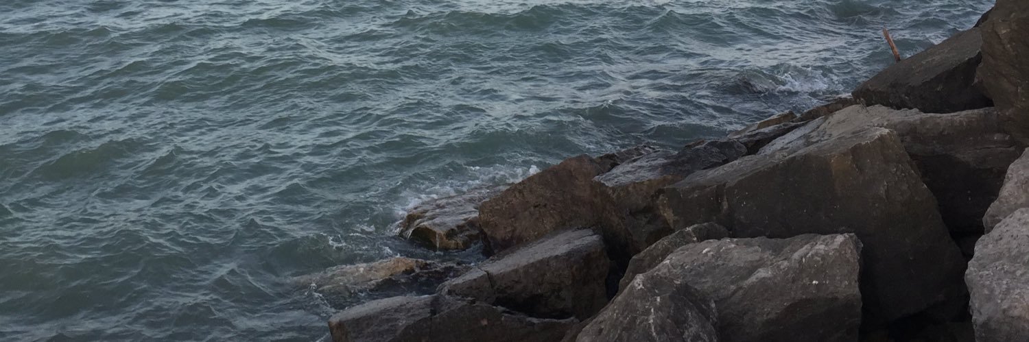 HannahMv10's profile banner image