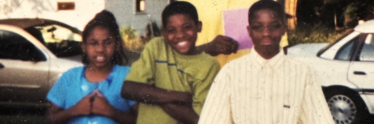 Youlovecole's profile banner image