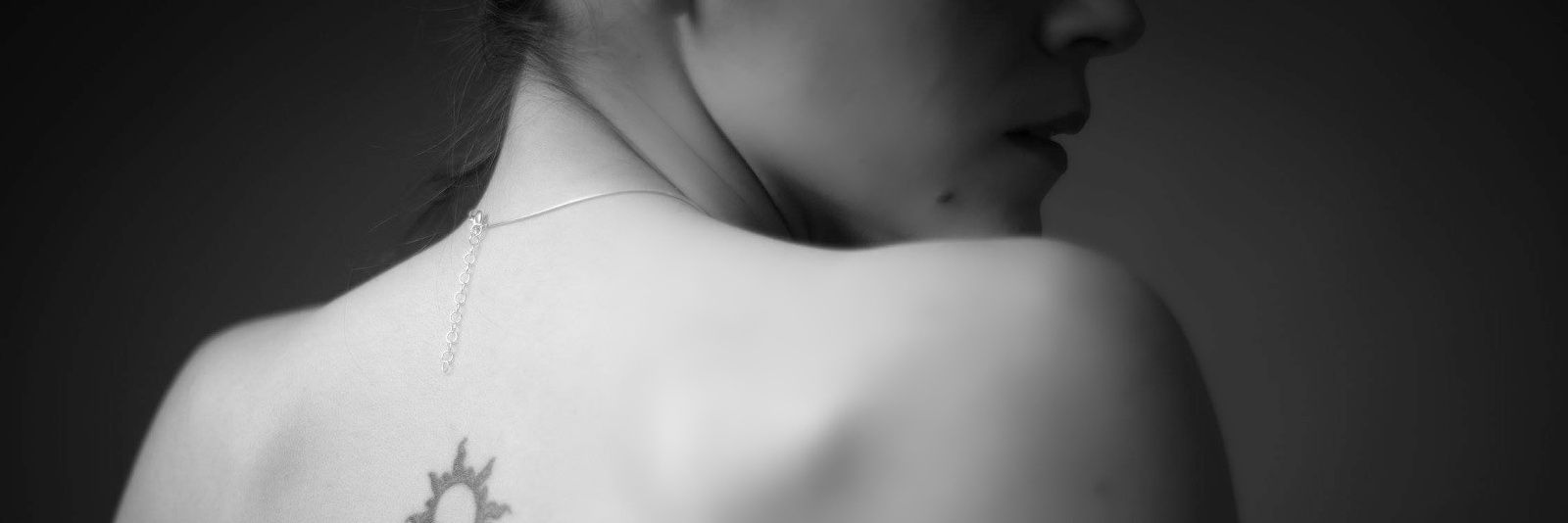 melinamnr's profile banner image