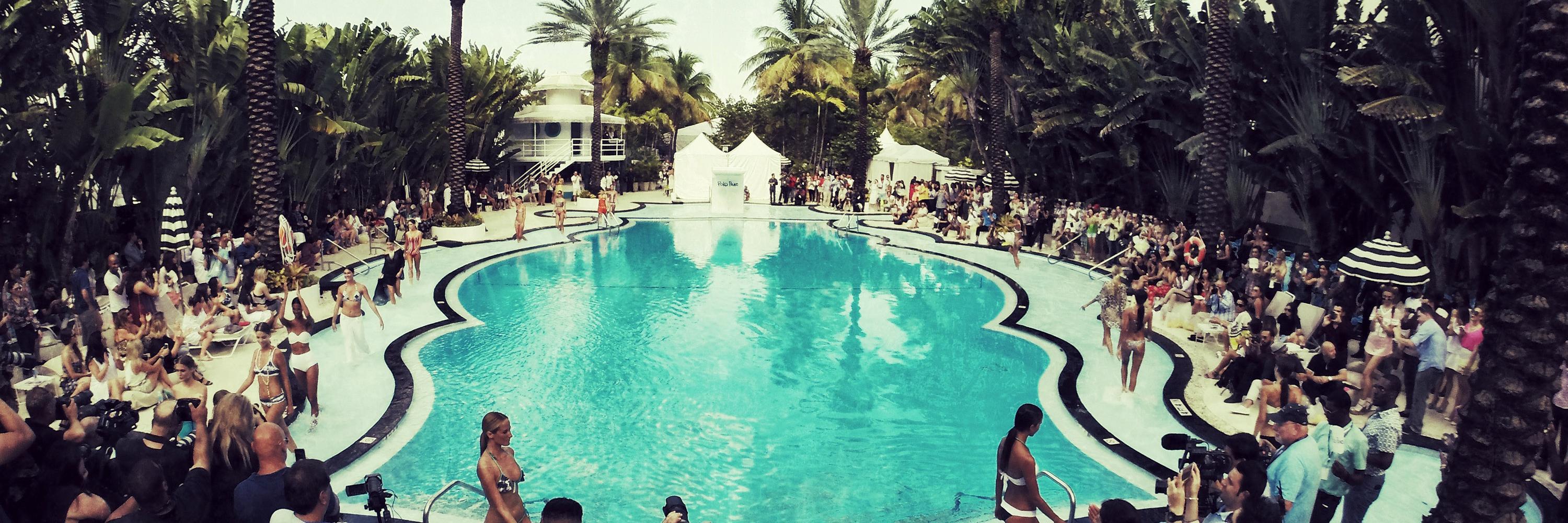 SwimWeek's profile banner image