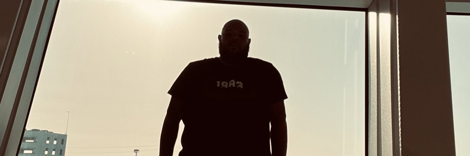realbvandross's profile banner image