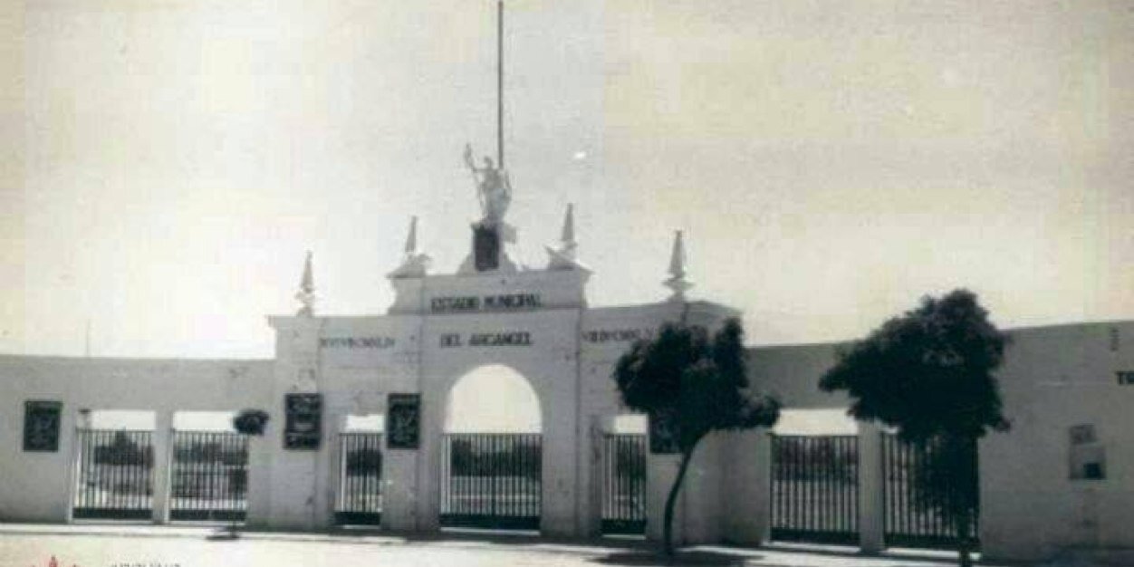 🅰️ntonio ©️arrillo banner