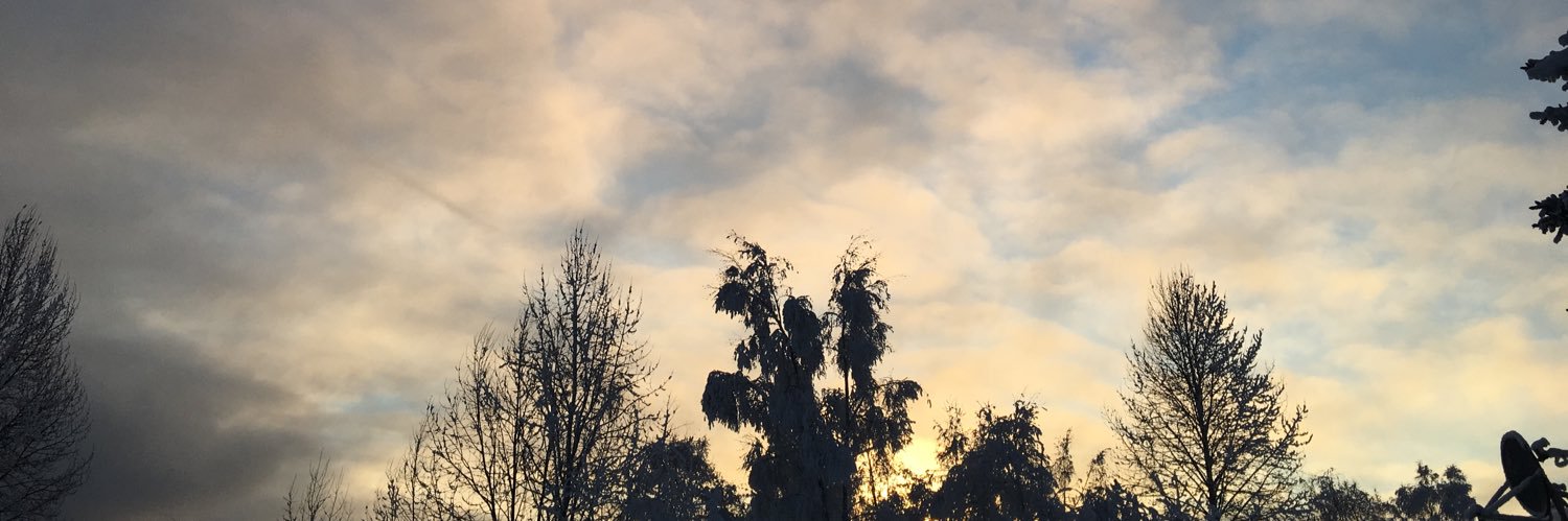 xpillihpx's profile banner image