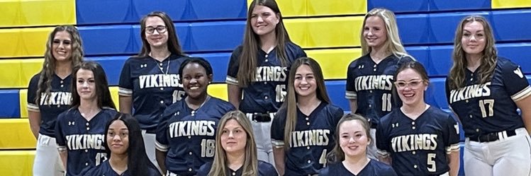 CSDHSOFTBALL's profile banner image