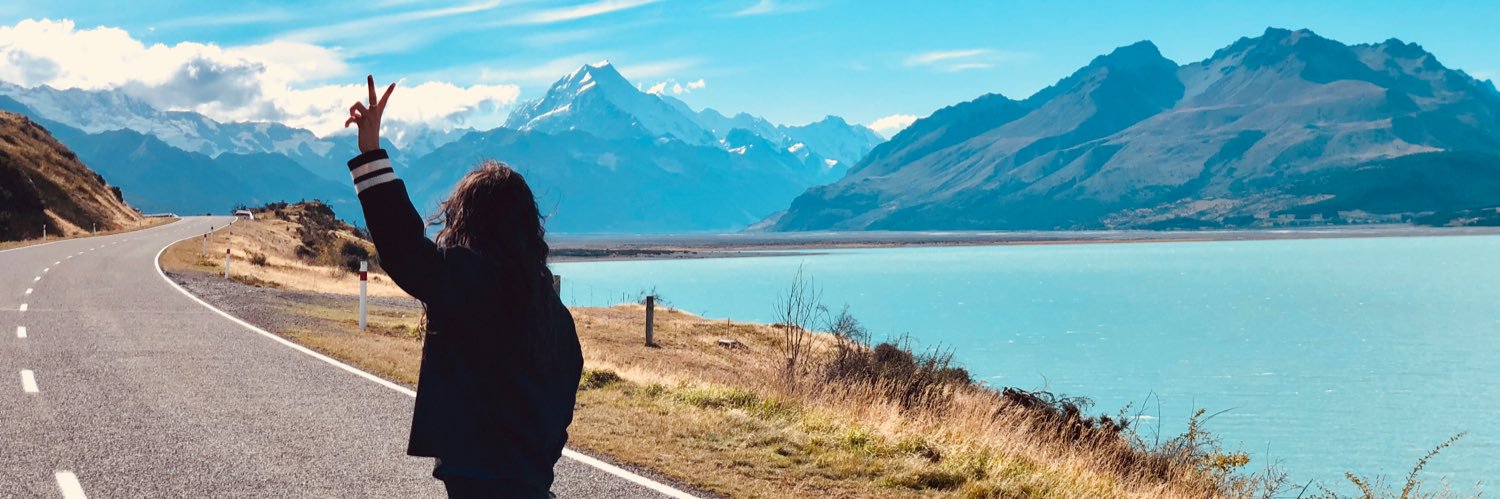 illeen18's profile banner image