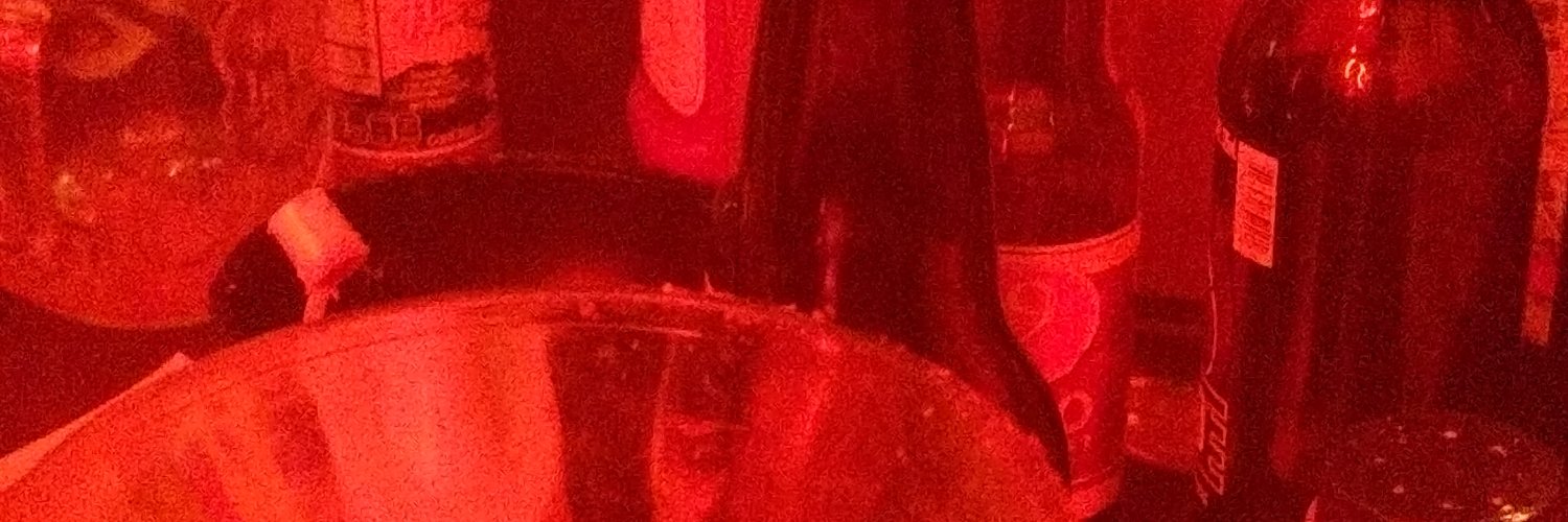 davedmgz's profile banner image