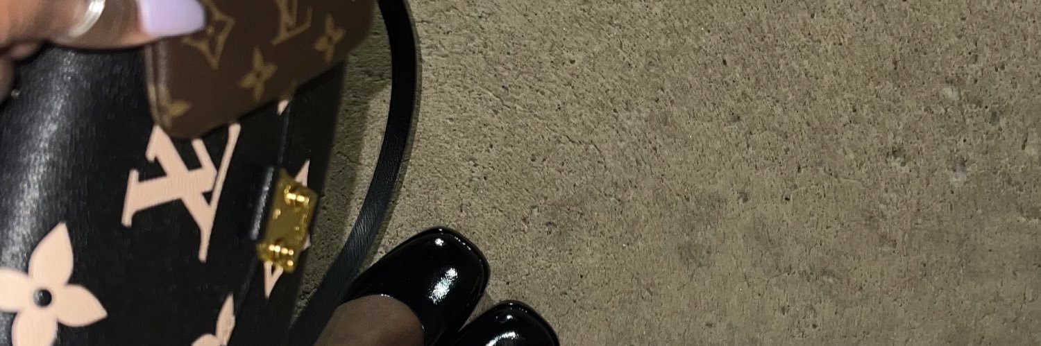 deknisharashae's profile banner image