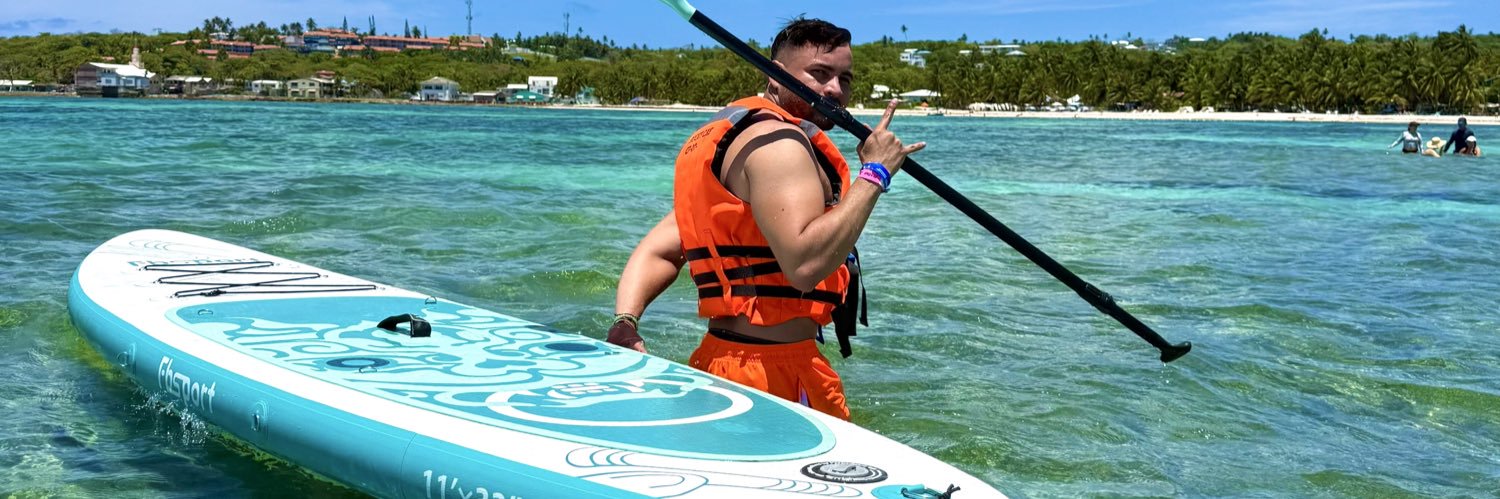elcoronell's profile banner image