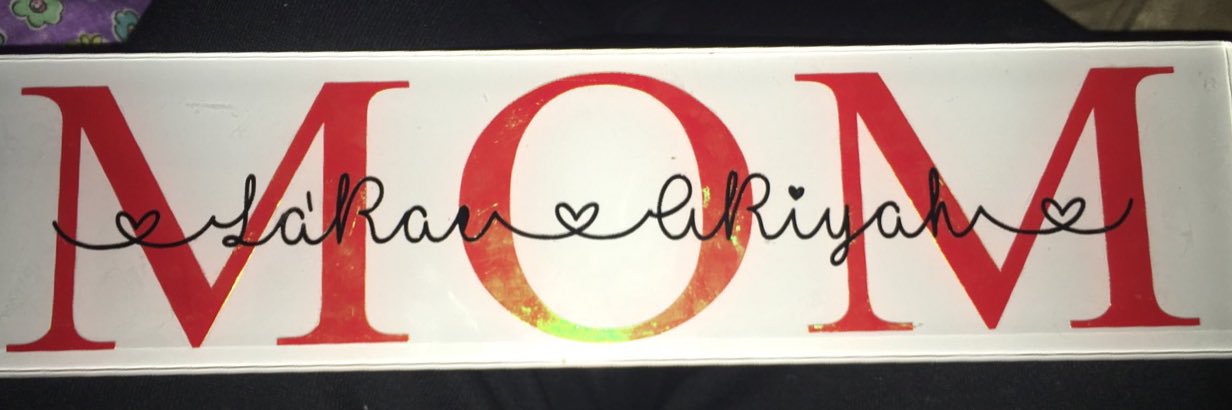 laraeeeee_'s profile banner image