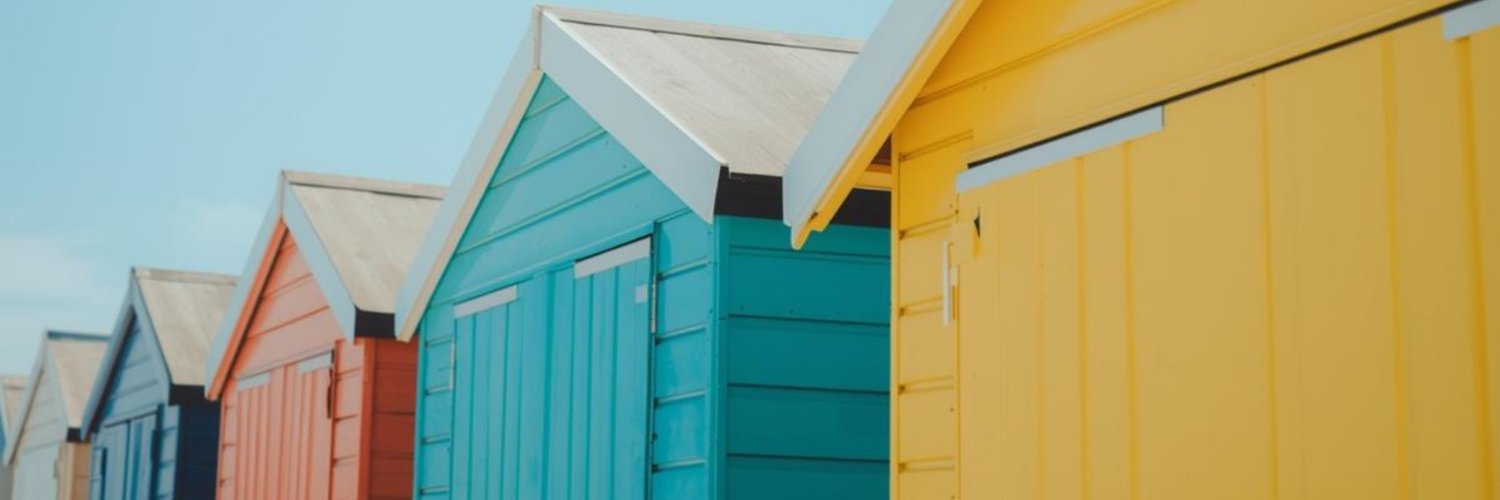 BeachHutsCom's profile banner image